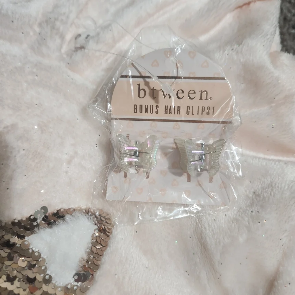 btween Light Pink Fox Hoodie